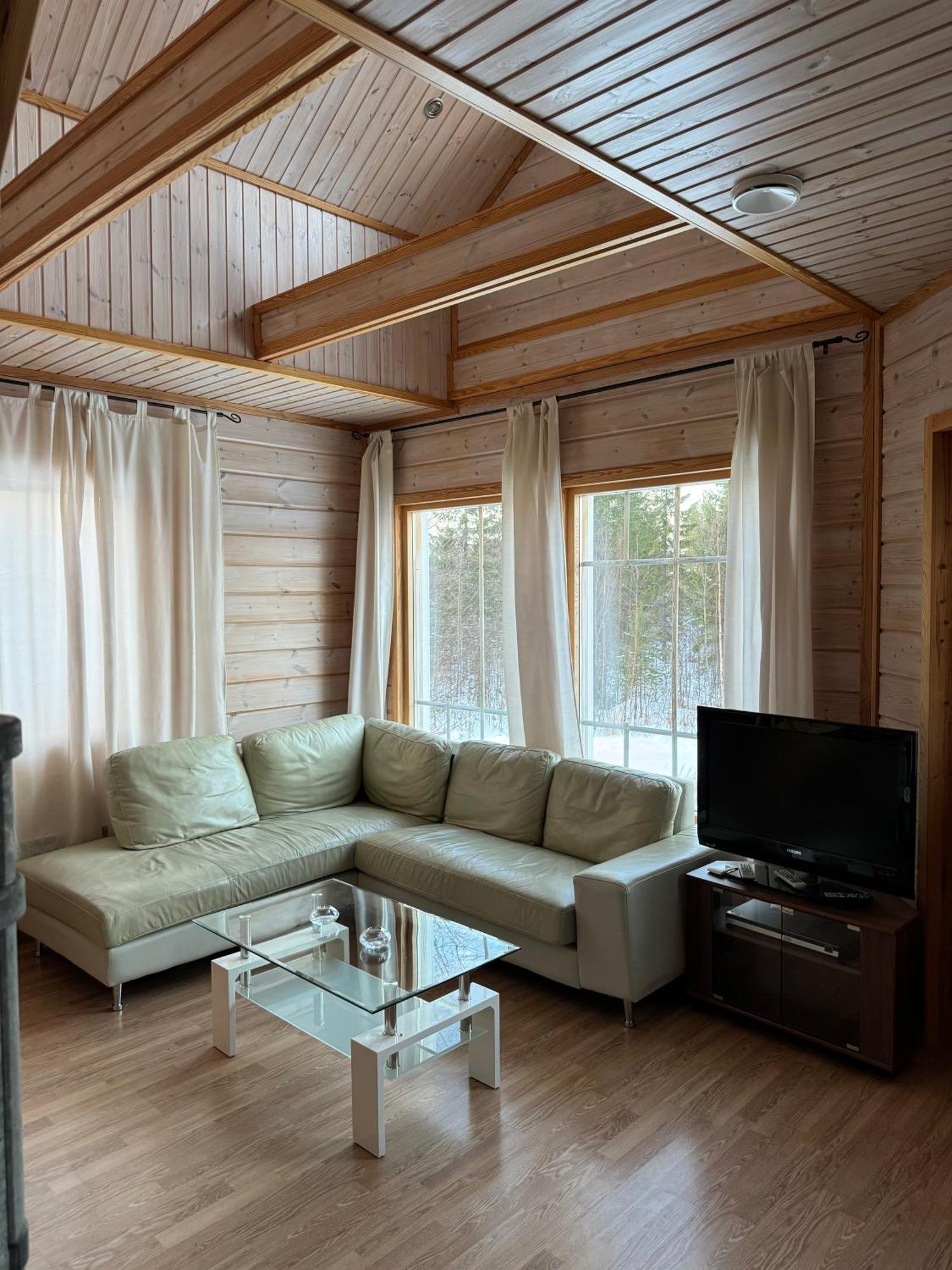 Tiiringolf Cottages Nilsiä エクステリア 写真